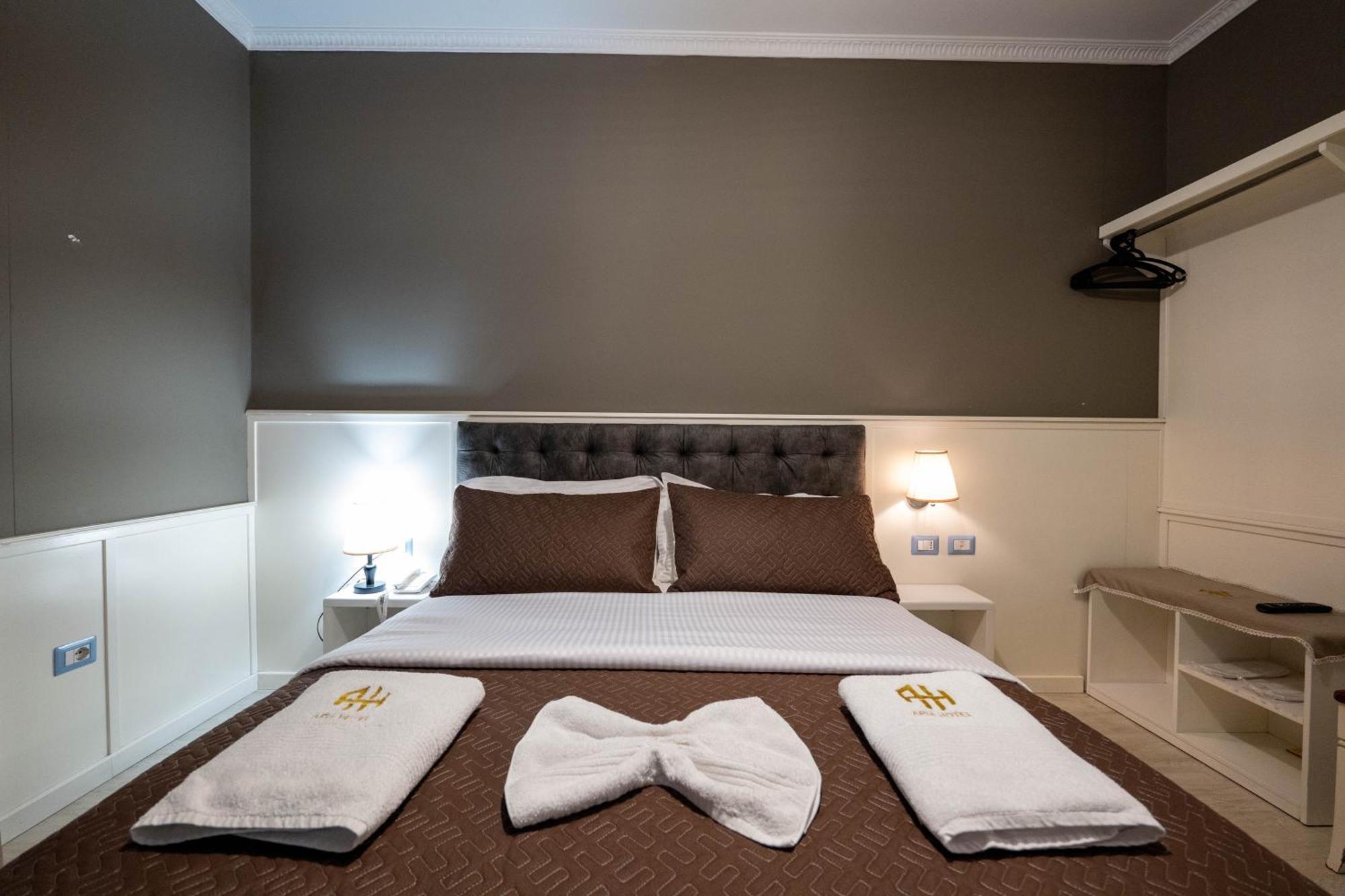 Hotel Aria Тирана Экстерьер фото