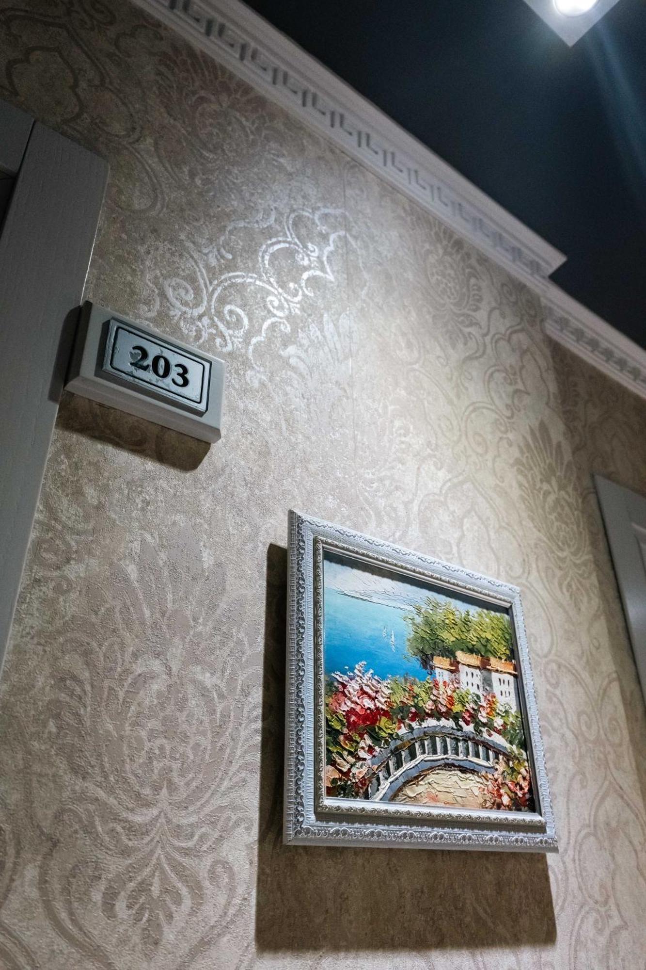 Hotel Aria Тирана Экстерьер фото